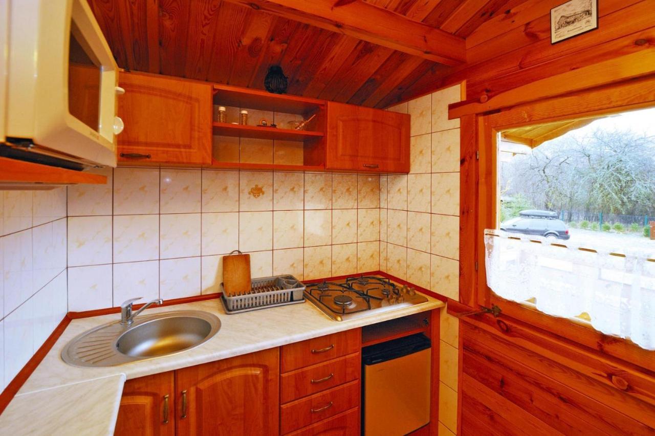 Holiday Home Close To The Lake Shore, Dabrowica Dabrowica  外观 照片