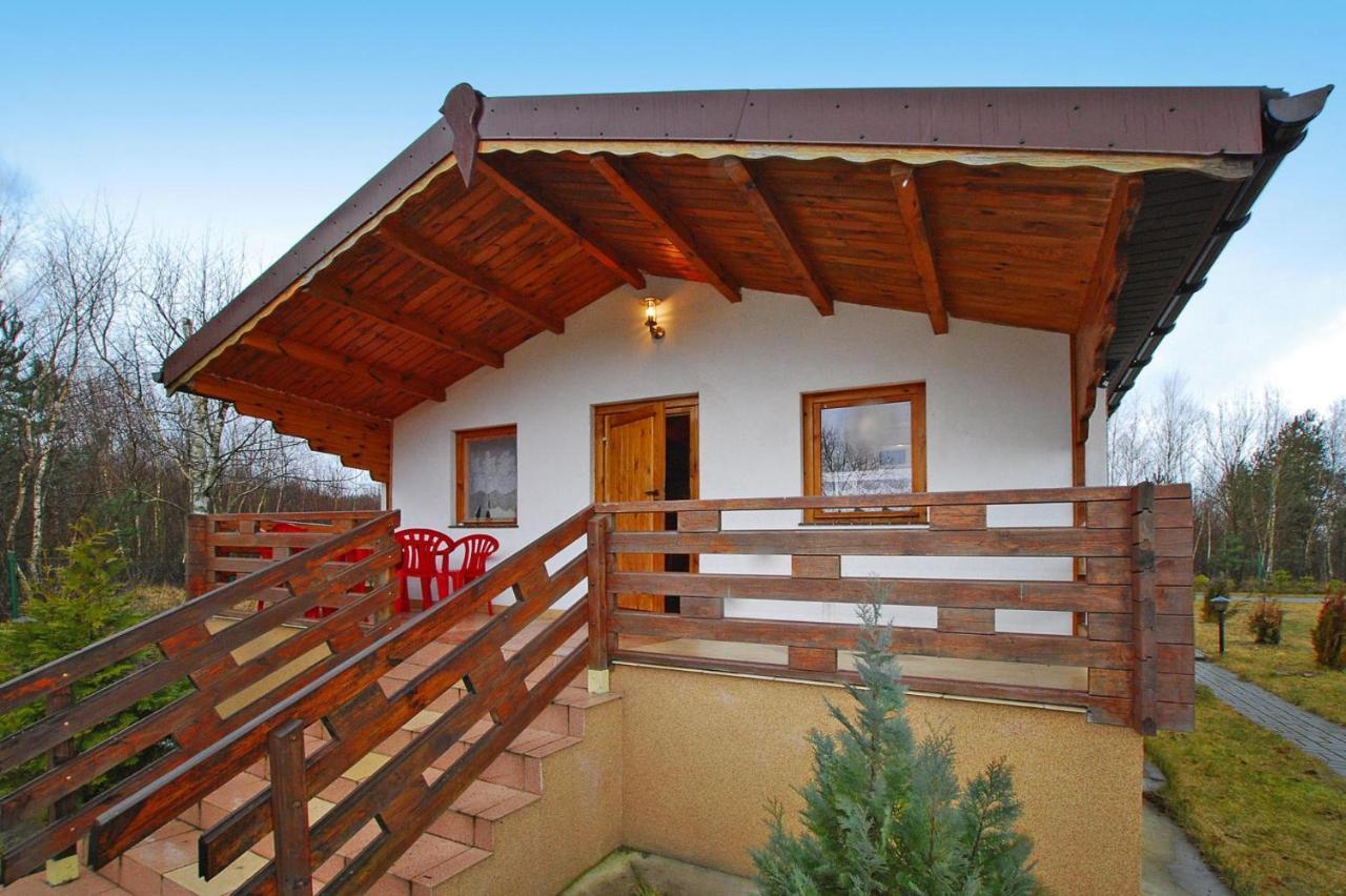 Holiday Home Close To The Lake Shore, Dabrowica Dabrowica  外观 照片