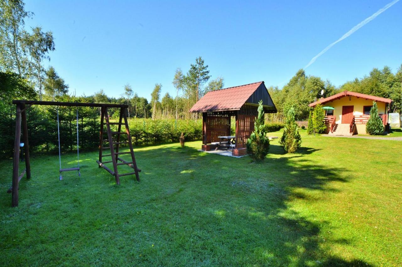 Holiday Home Close To The Lake Shore, Dabrowica Dabrowica  外观 照片
