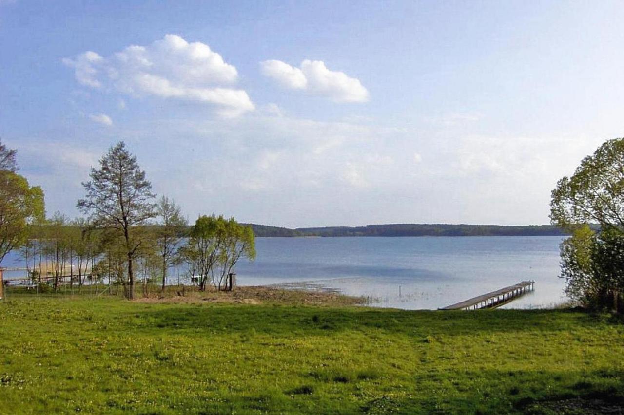 Holiday Home Close To The Lake Shore, Dabrowica Dabrowica  外观 照片